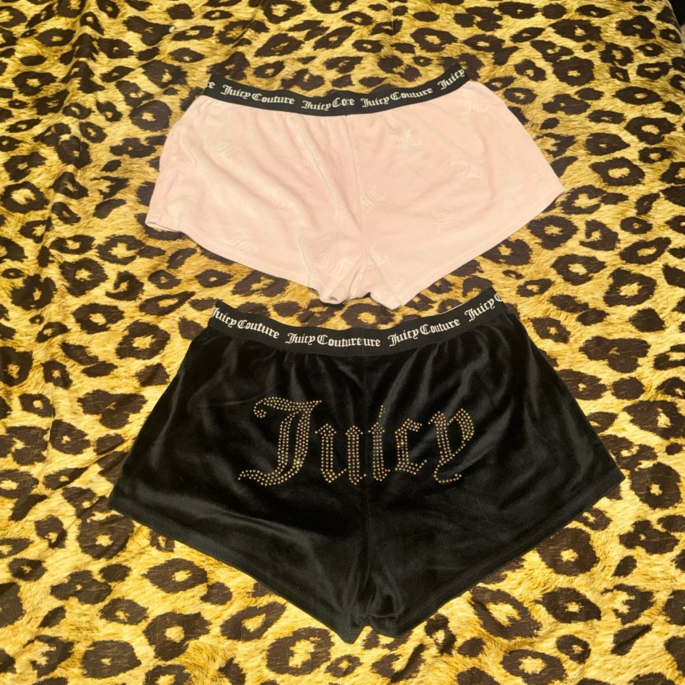 Juicy Couture Women's Pink and Black Shorts Set!